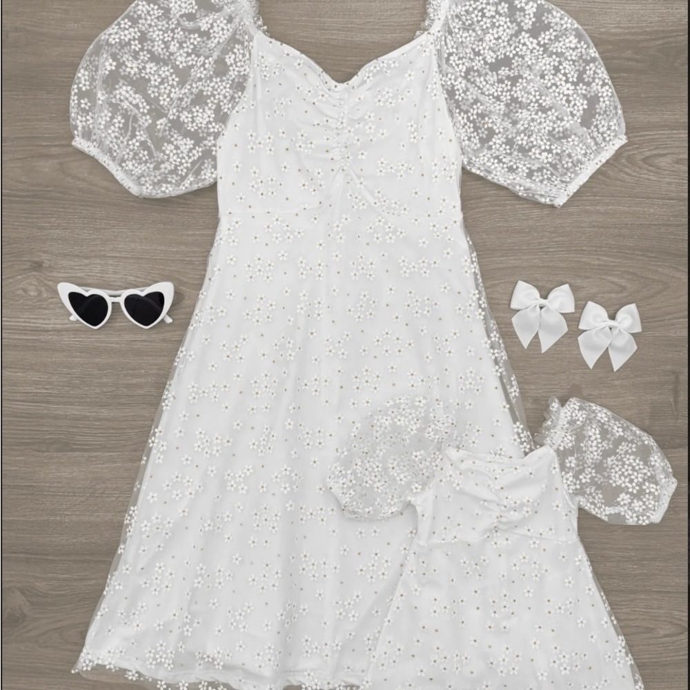 Mom & Me - White Glitter Daisy Tulle Dress- *3 DRESSES
